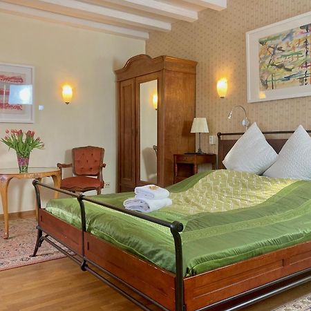 Rhein River Guesthouse - Direkt Am Rhein เลเวอร์คูเซน ภายนอก รูปภาพ